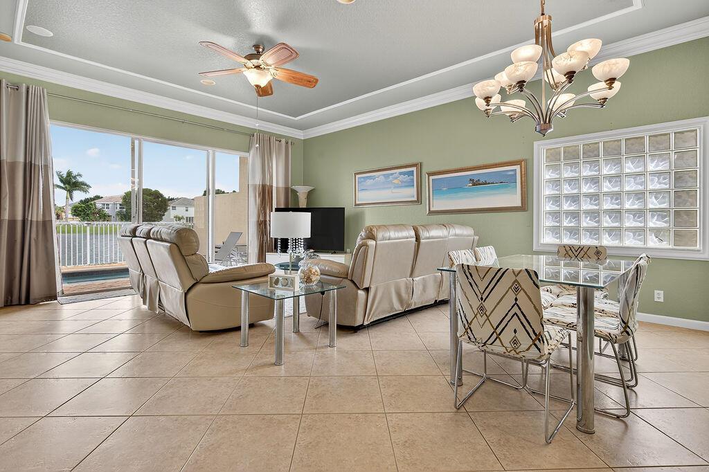212 Berenger Walk, Royal Palm Beach FL 33414 photo 3