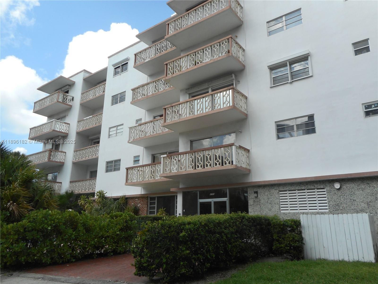 9700 E Bay Harbor Dr # 505, Bay Harbor Islands FL 33154 photo 3