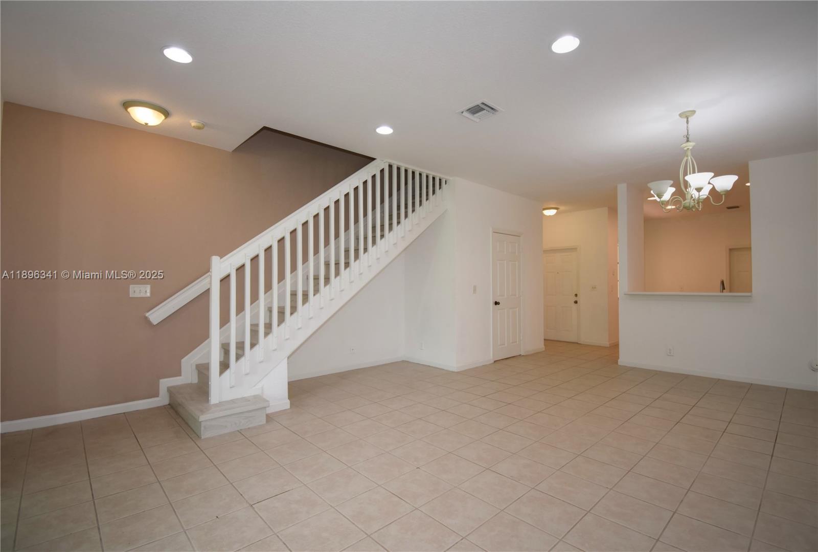 3873 Tree Top Dr, Weston FL 33332 photo 4