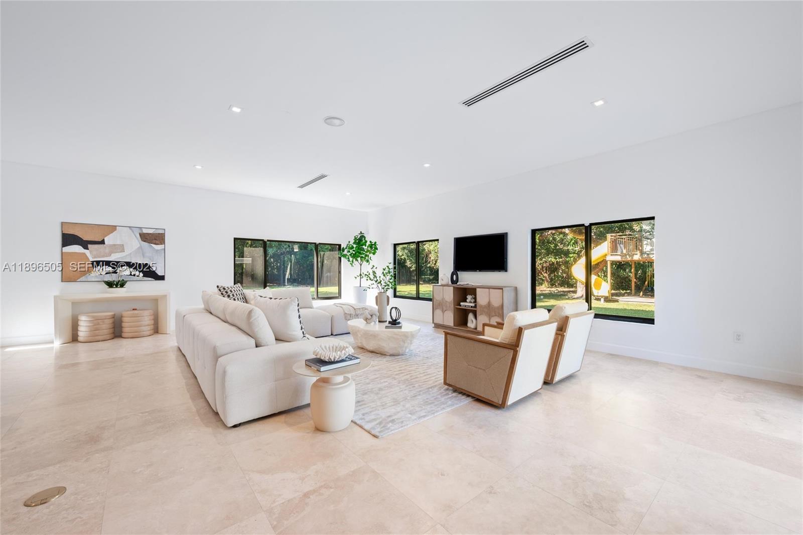 8501 SW 68th St Rd, Miami FL 33143 photo 4
