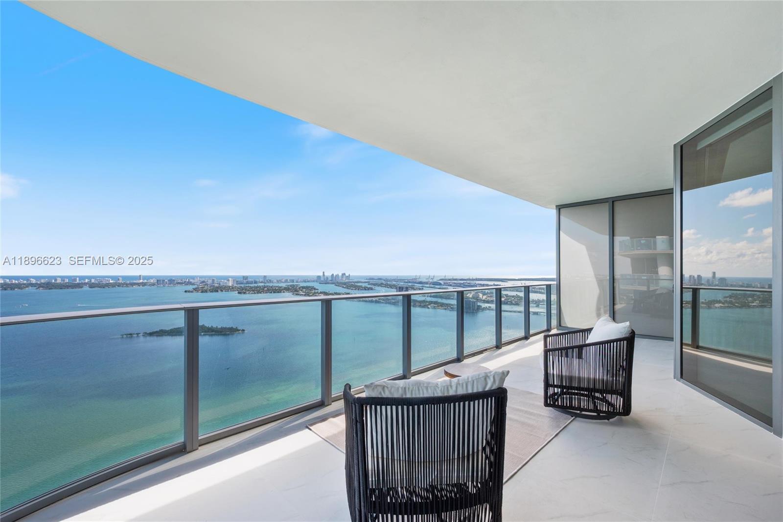 700 NE 24th St # 4401, Miami FL 33137 photo 3