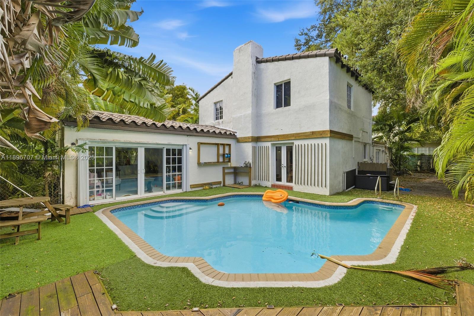 401 SW 28th Rd, Miami FL 33129