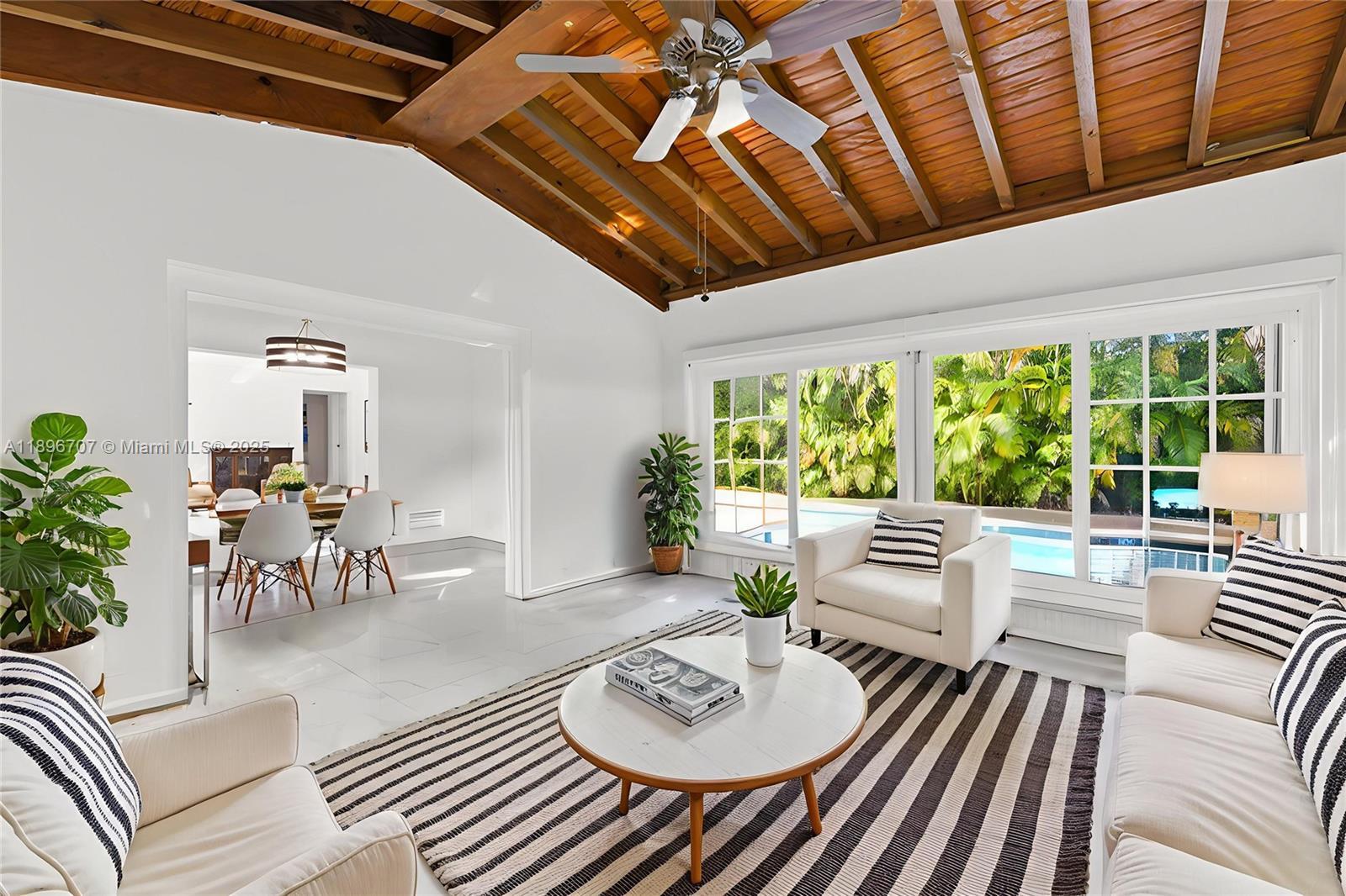 401 SW 28th Rd, Miami FL 33129 photo 4