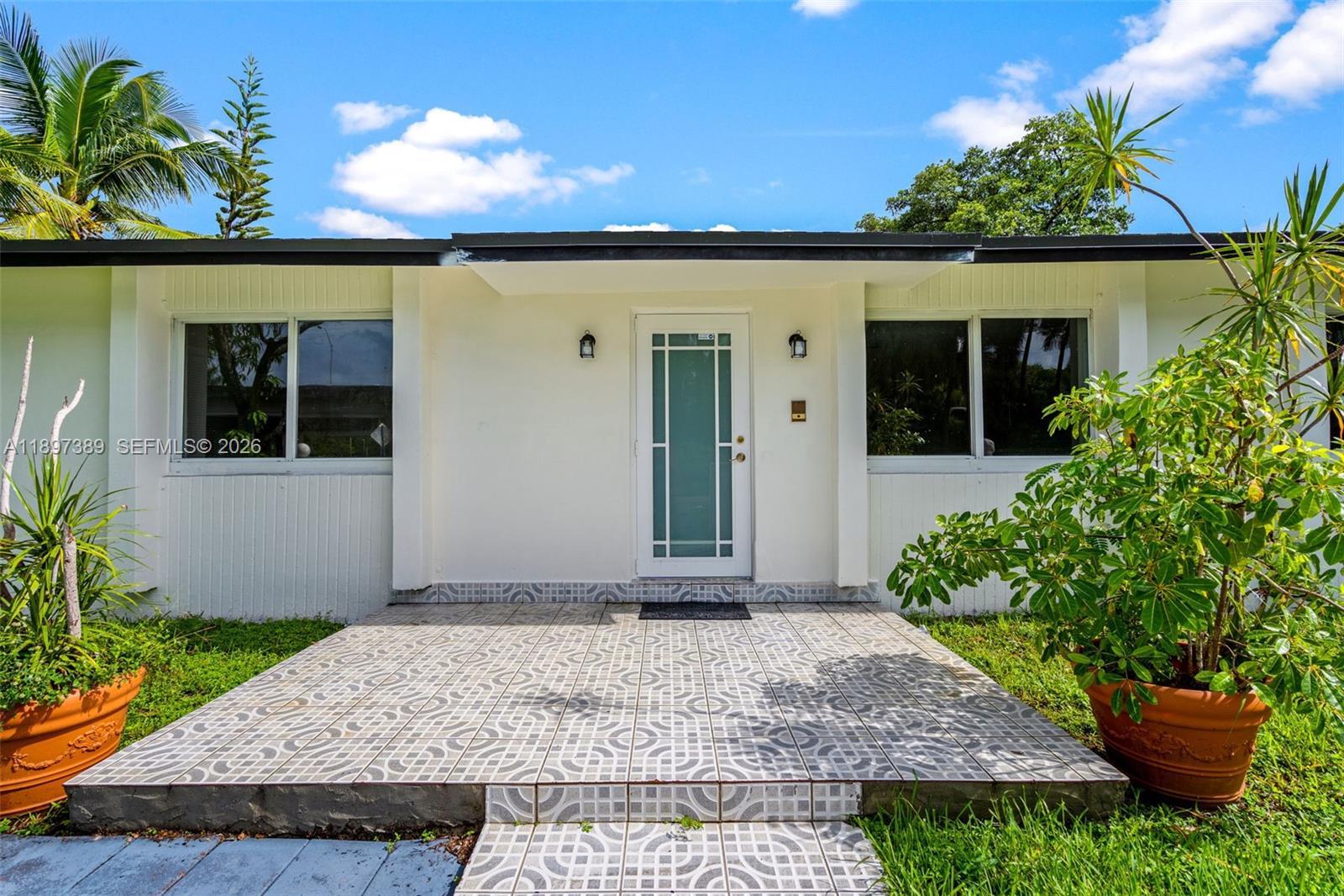 50 SW 26th Rd, Miami FL 33129 photo 4