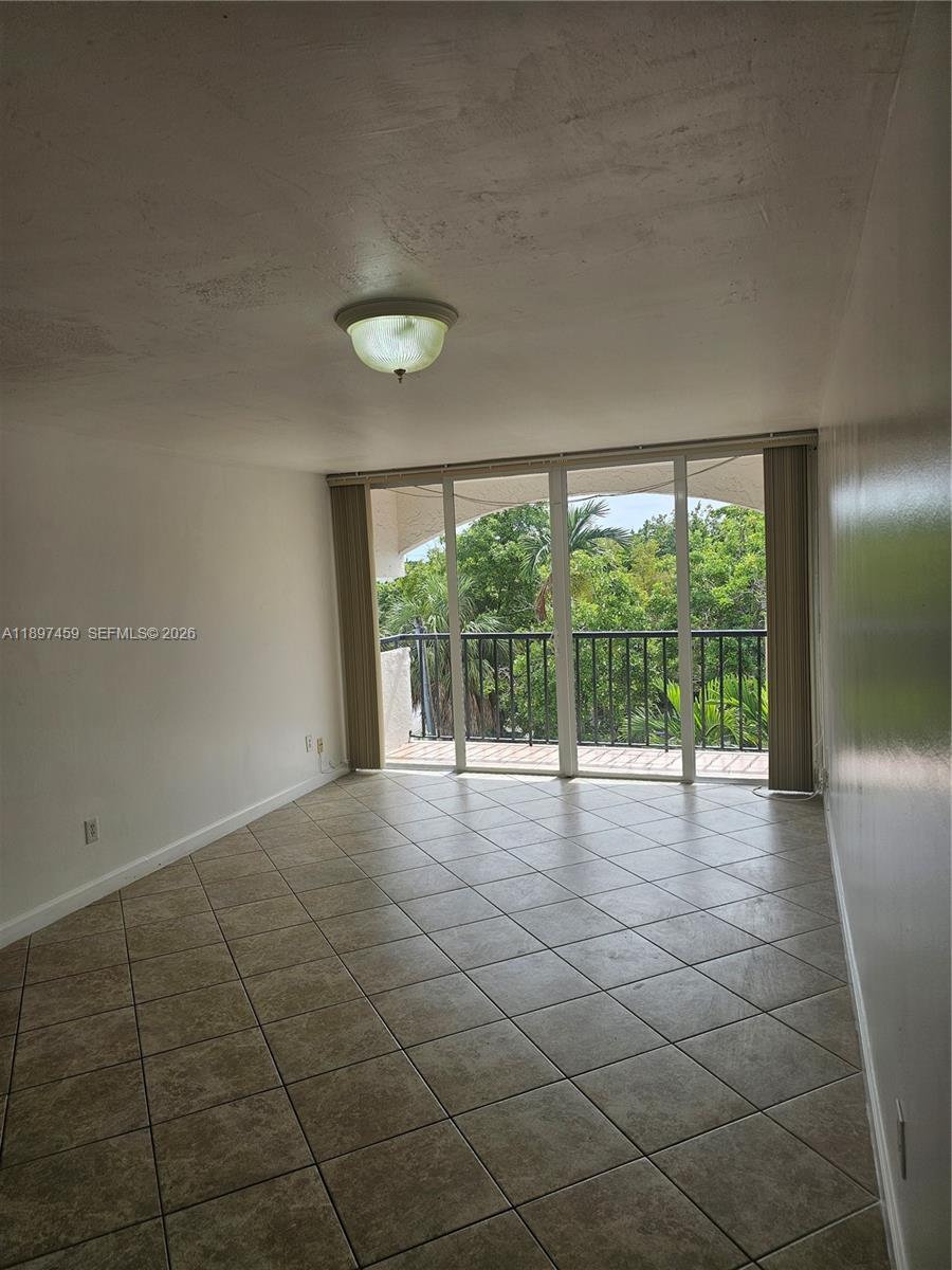 2150 SW 16th Ave # 406, Miami FL 33145 photo 5