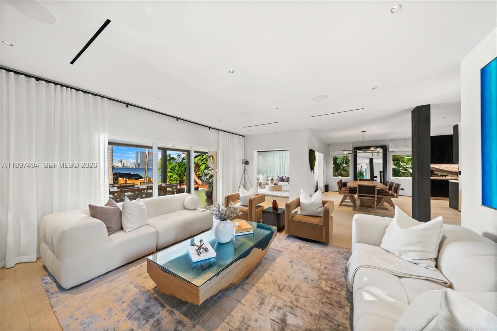244 W San Marino Dr, Miami Beach FL 33139 photo 3