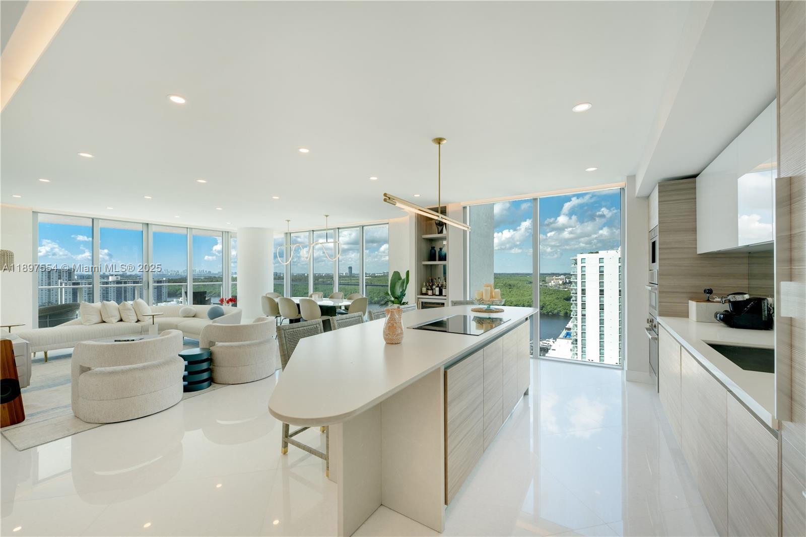 330 Sunny Isles Blvd # 1902, Sunny Isles Beach FL 33160