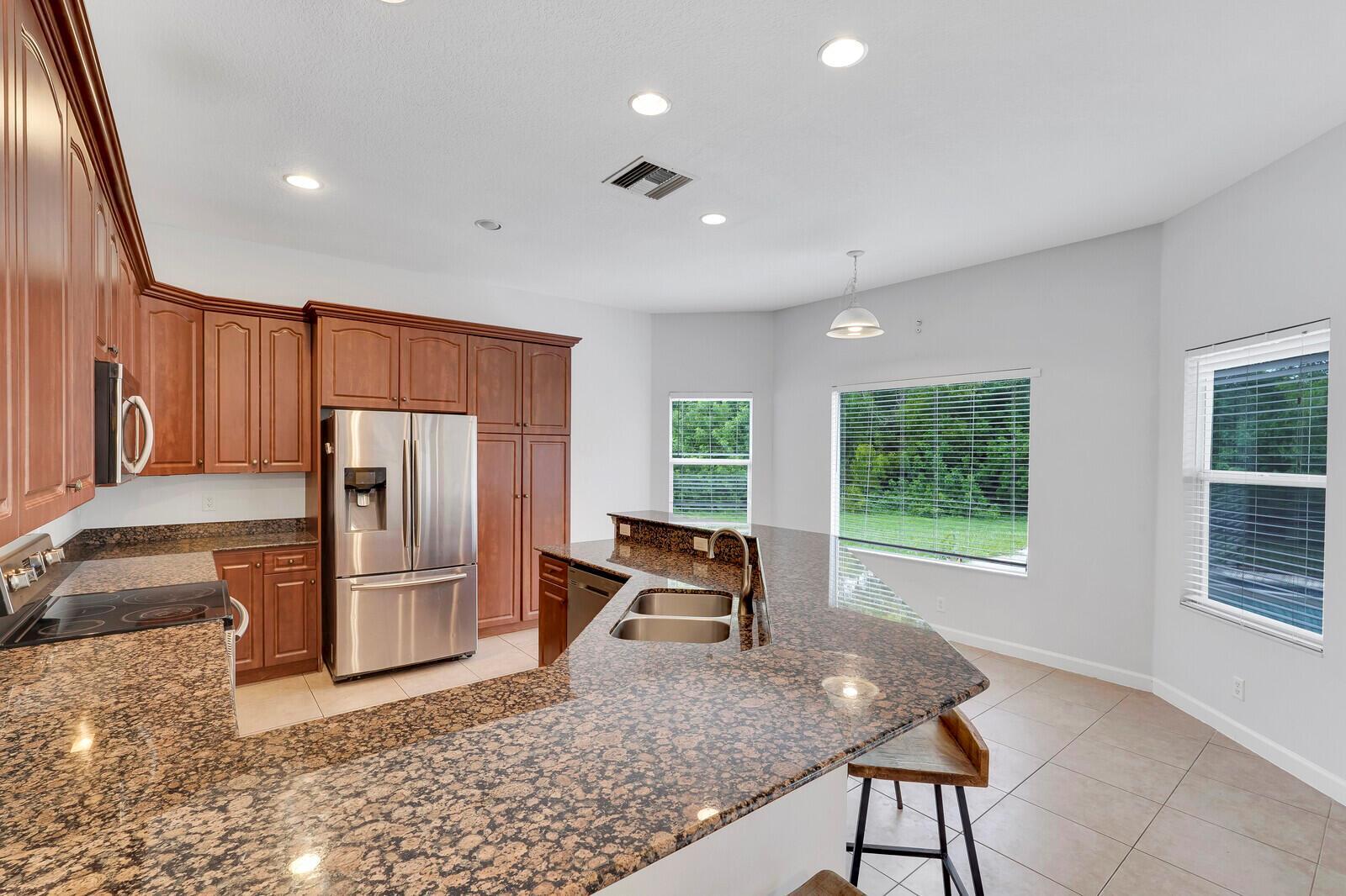 16383 73rd Terrace N, Palm Beach Gardens FL 33418 photo 5