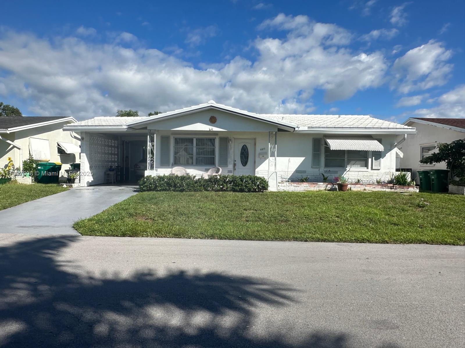 4615 NW 47th St, Tamarac FL 33319 photo 2