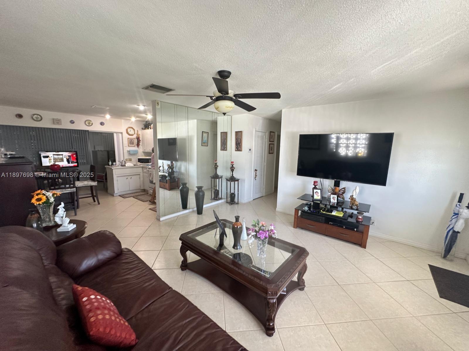 4615 NW 47th St, Tamarac FL 33319 photo 5
