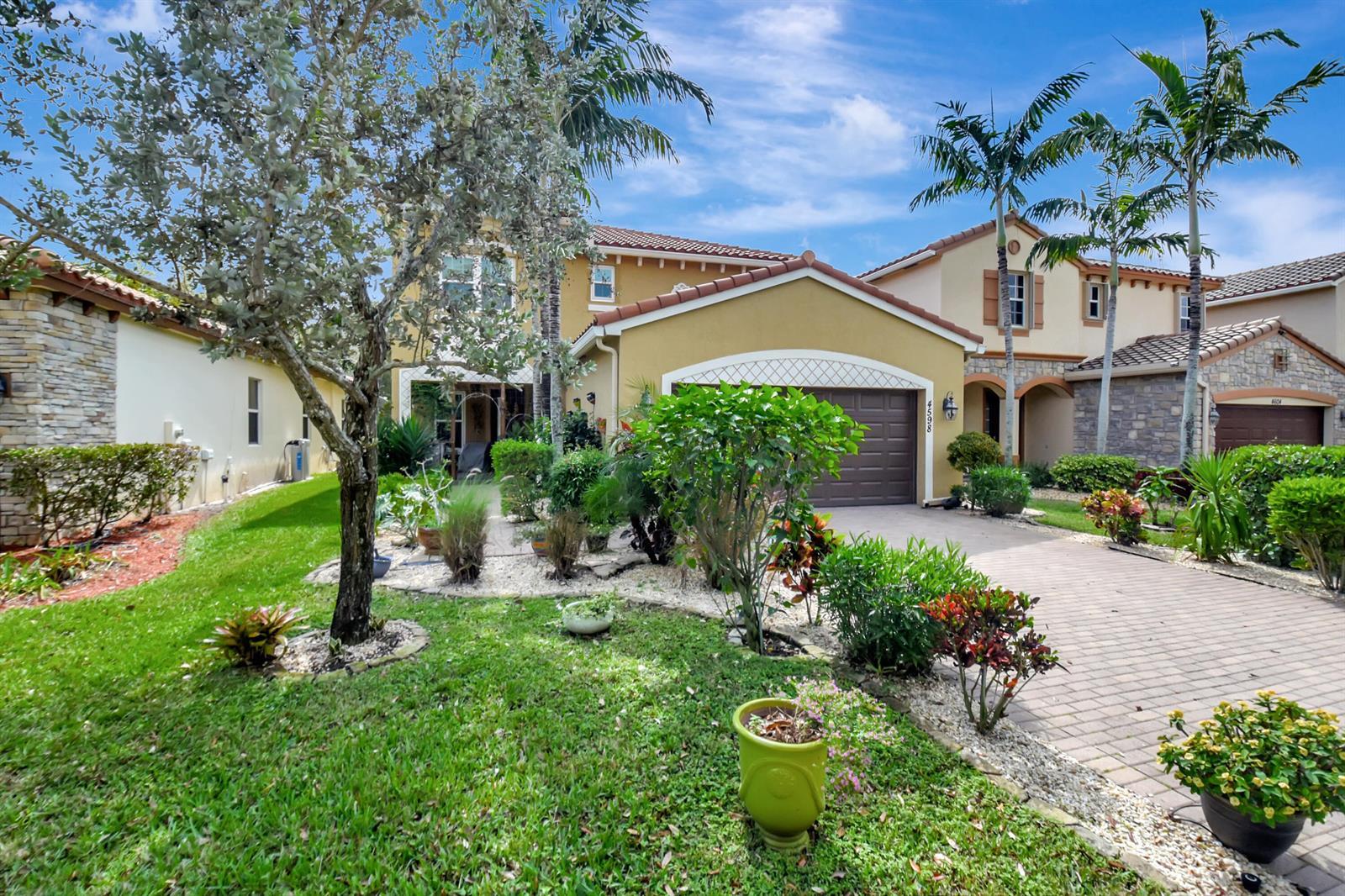4598 Capital Drive, Lake Worth FL 33463