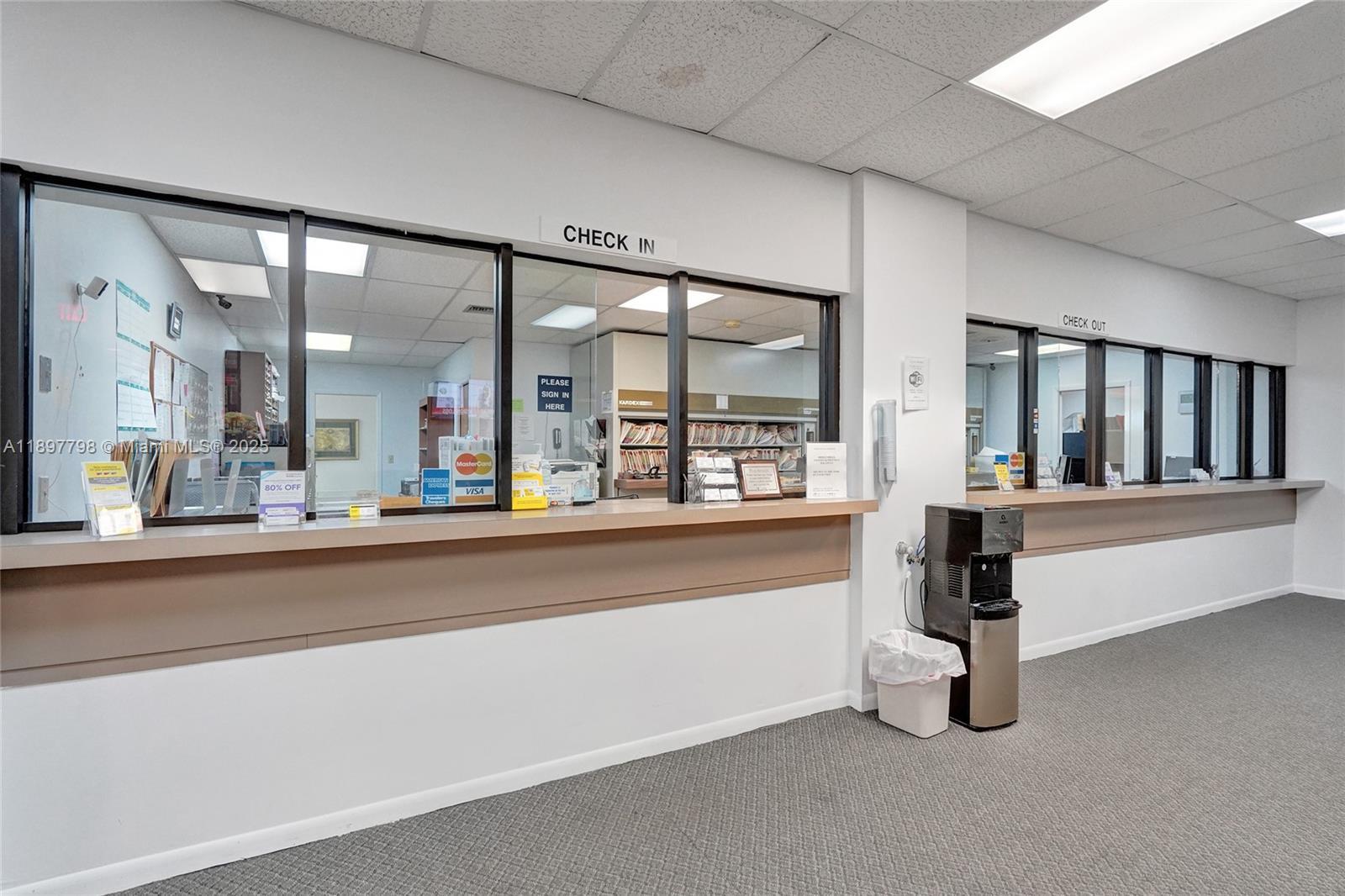 5333 N dixie hwy, Oakland Park FL 33334 photo 4