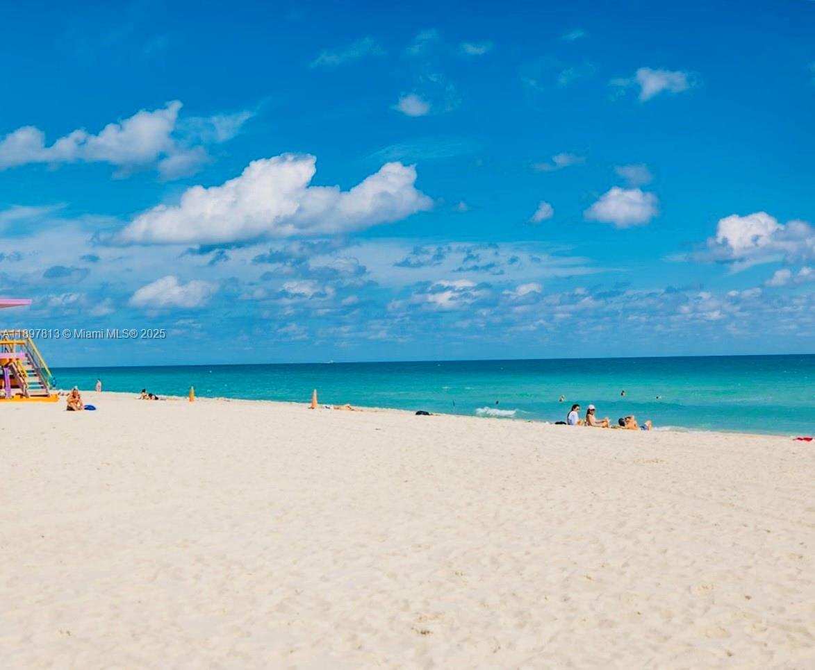 6423 Collins Ave # 310, Miami Beach FL 33141 photo 2