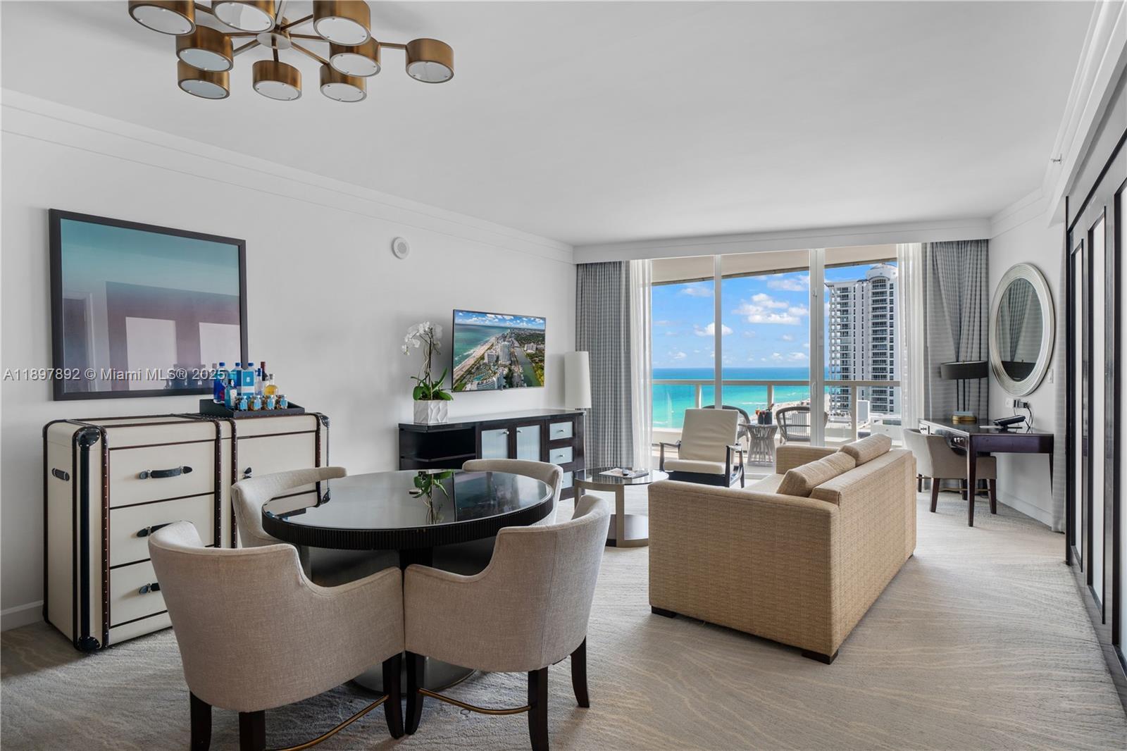 4391 Collins Ave # 1619, Miami Beach FL 33140 photo 2