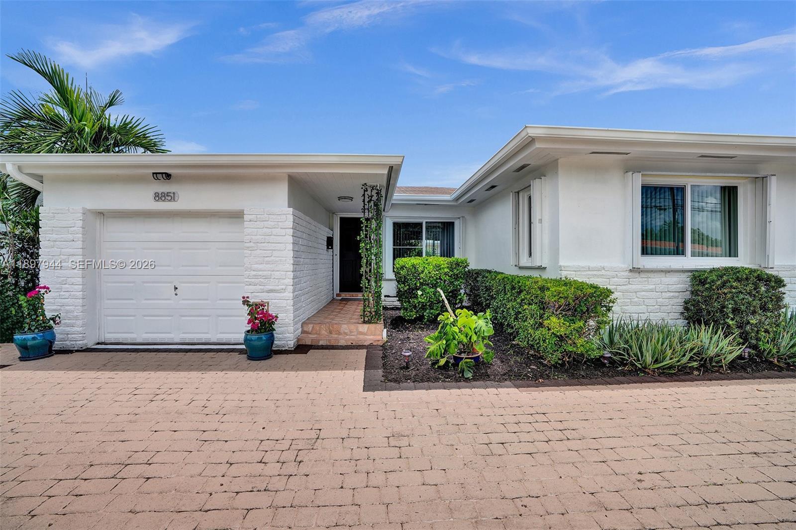 8851 Byron Ave, Surfside FL 33154 photo 5
