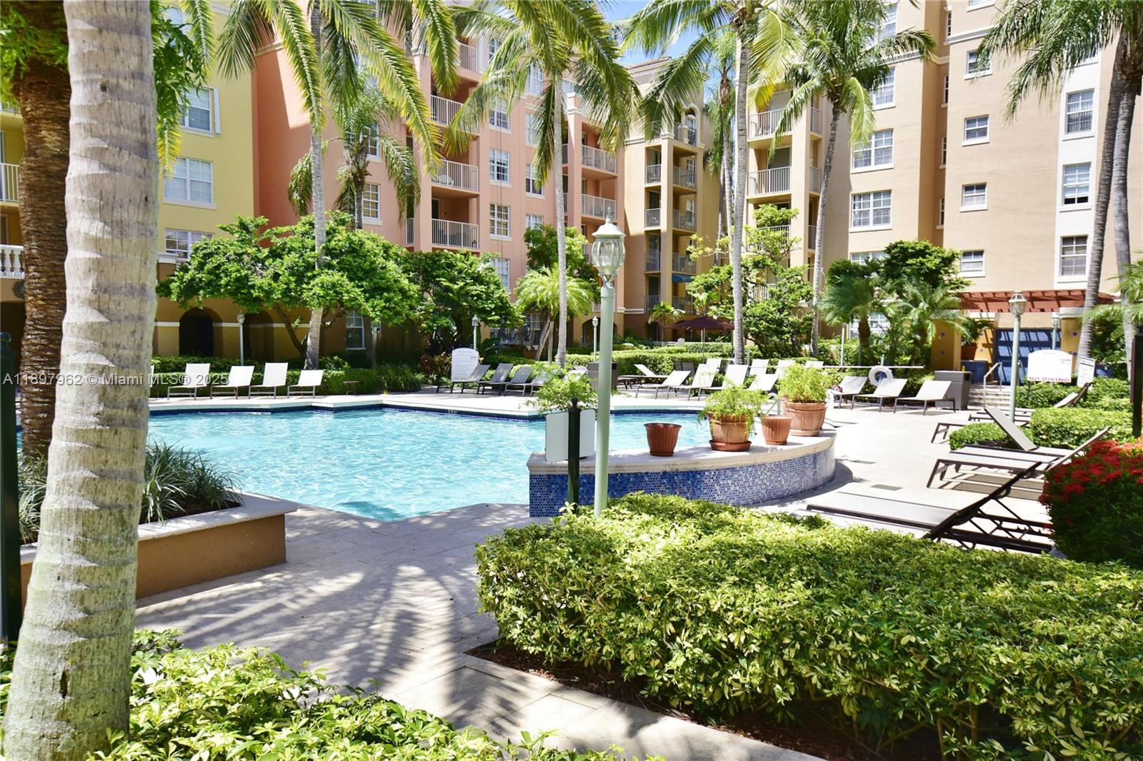 Aventura, FL 33180 photo 3