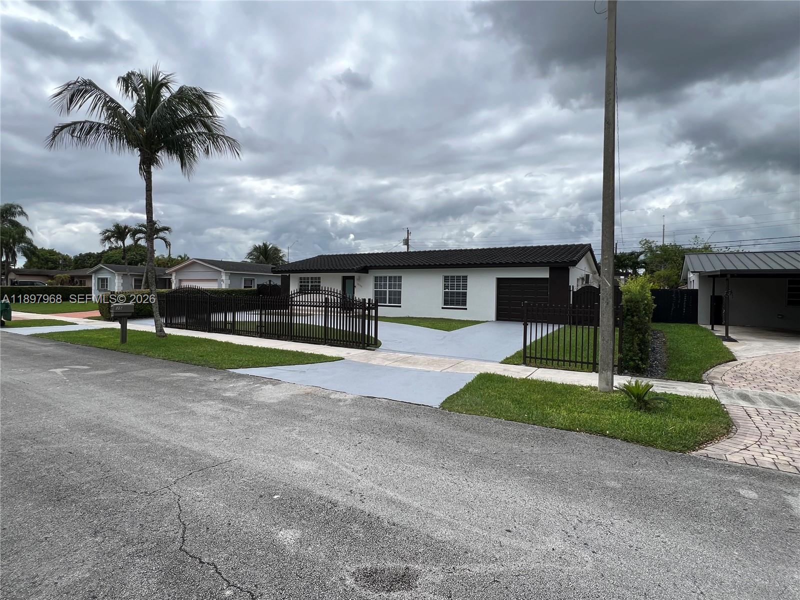 3530 SW 126th Ave, Miami FL 33175 photo 2