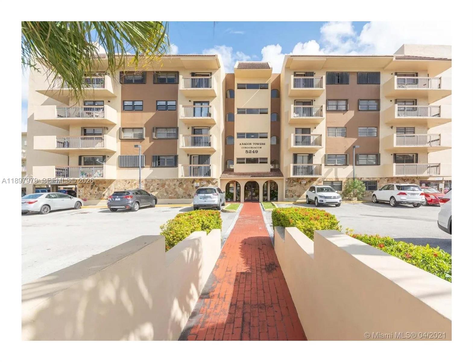 5249 NW 7th St # 418, Miami FL 33126 photo 2
