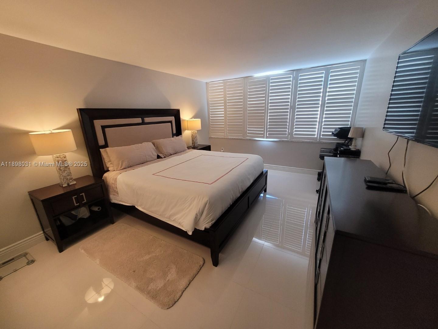 18071 Biscayne Blvd # 1801, Aventura FL 33160 photo 5