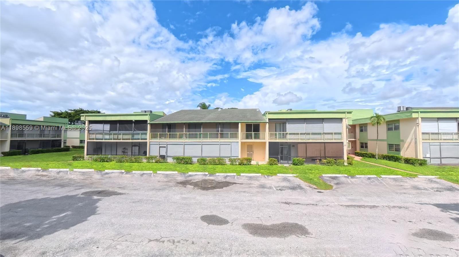 4135 NW 88th Ave # 103, Coral Springs FL 33065 photo 2