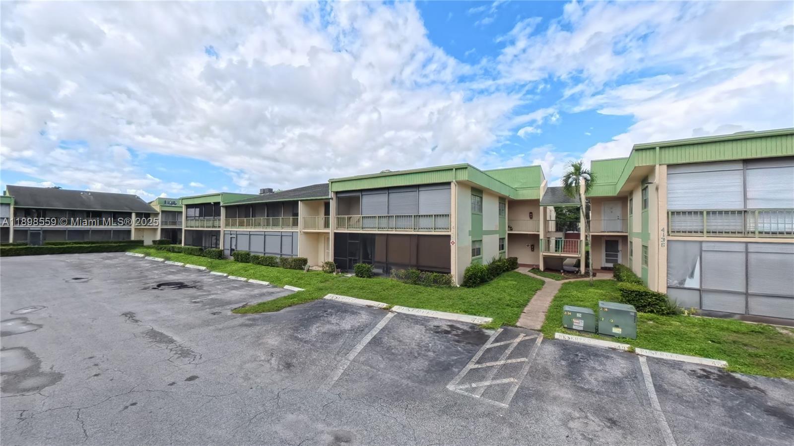 4135 NW 88th Ave # 103, Coral Springs FL 33065