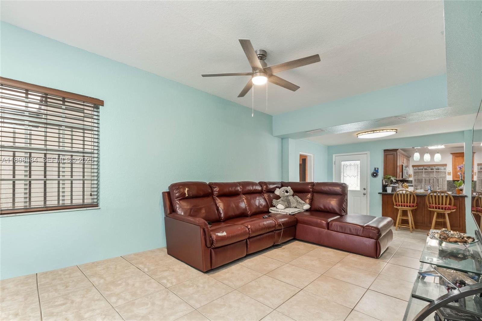2020 NW 107th St, Miami FL 33167 photo 2
