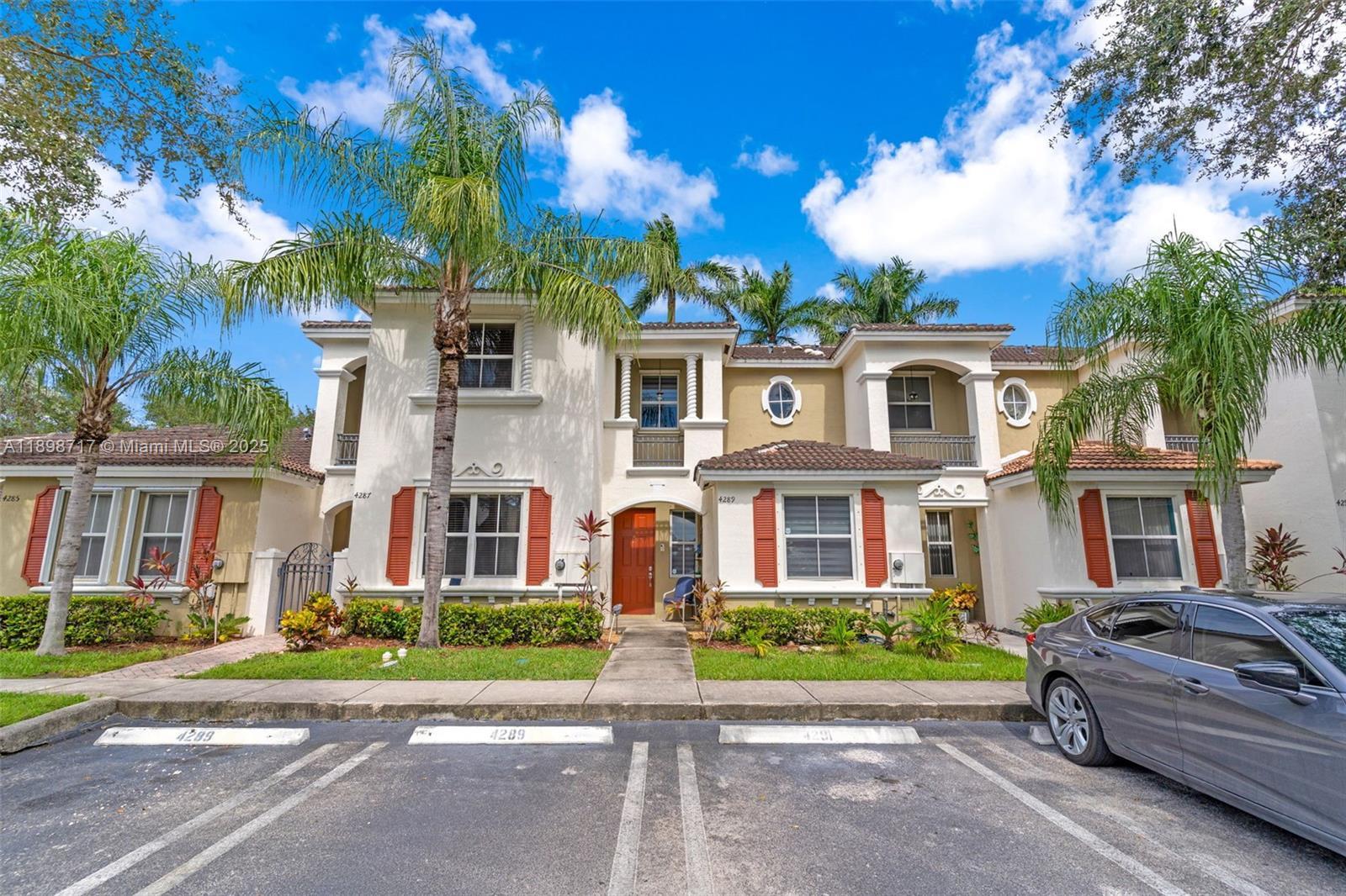 4289 NE 10th Ct, Homestead FL 33033