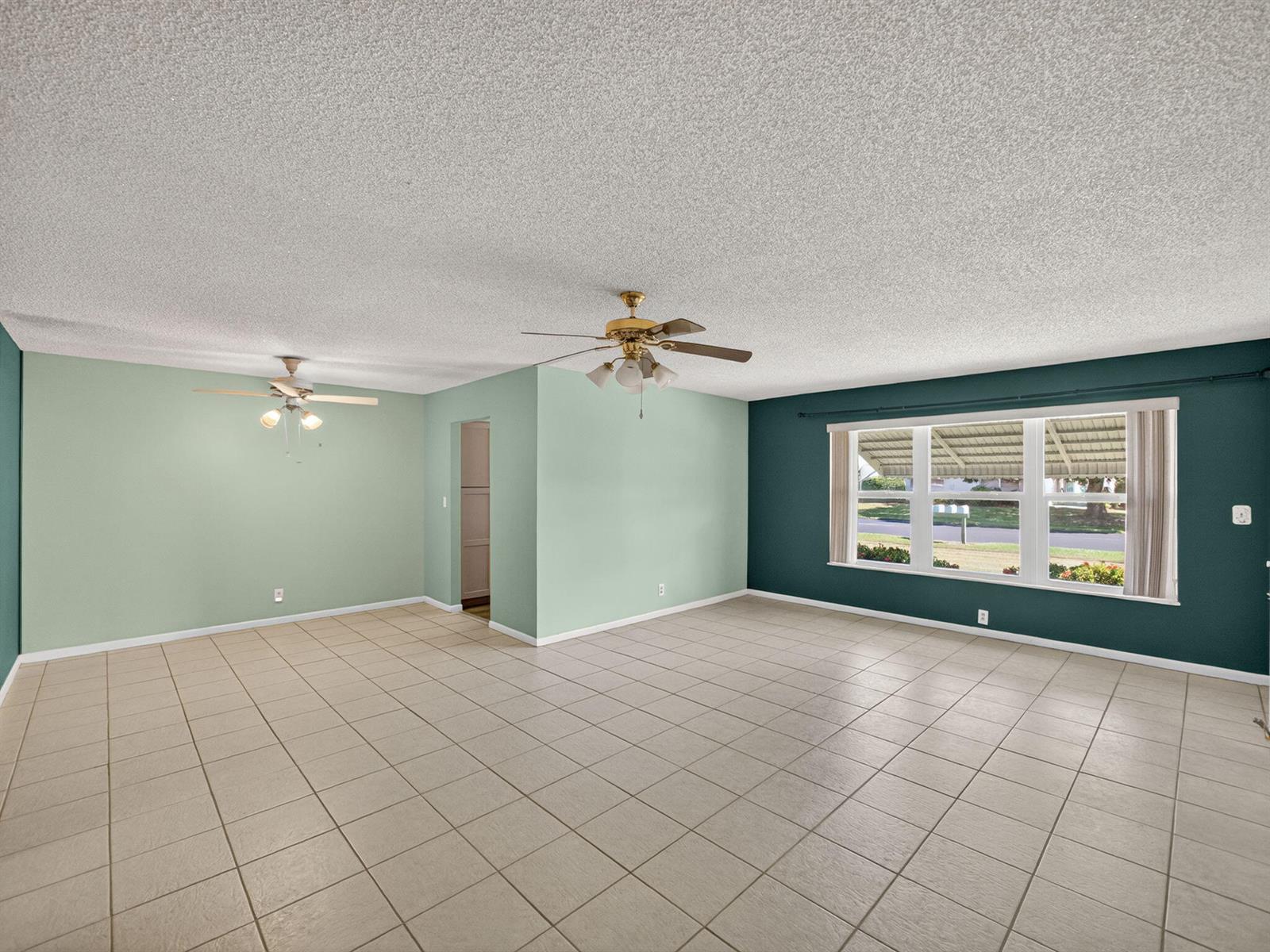 111 Lakes End Drive # B, Fort Pierce FL 34982 photo 3