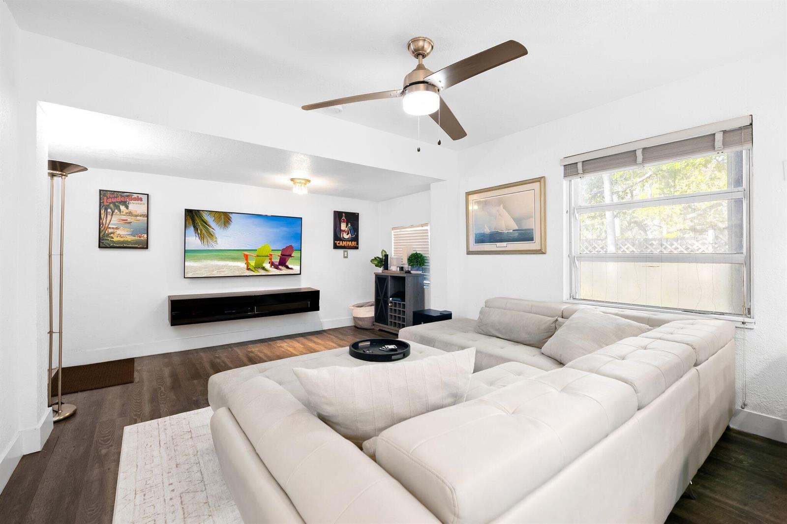 1140 SW 9th Avenue, Fort Lauderdale FL 33315 photo 4