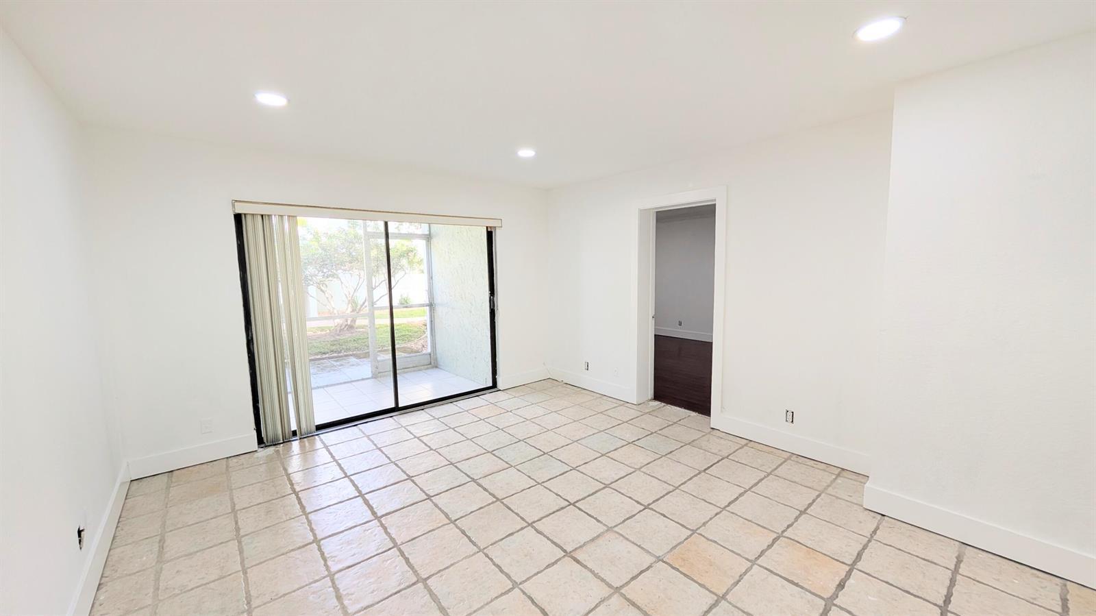 860 SE 6th Avenue # 205, Deerfield Beach FL 33441 photo 5