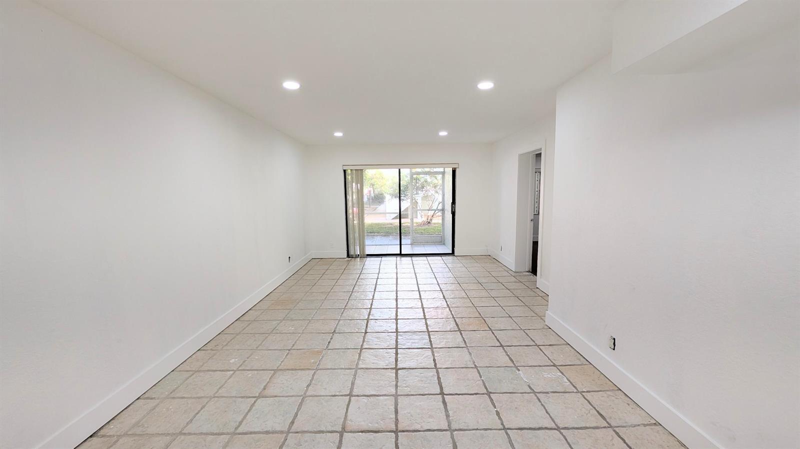 860 SE 6th Avenue # 205, Deerfield Beach FL 33441 photo 4