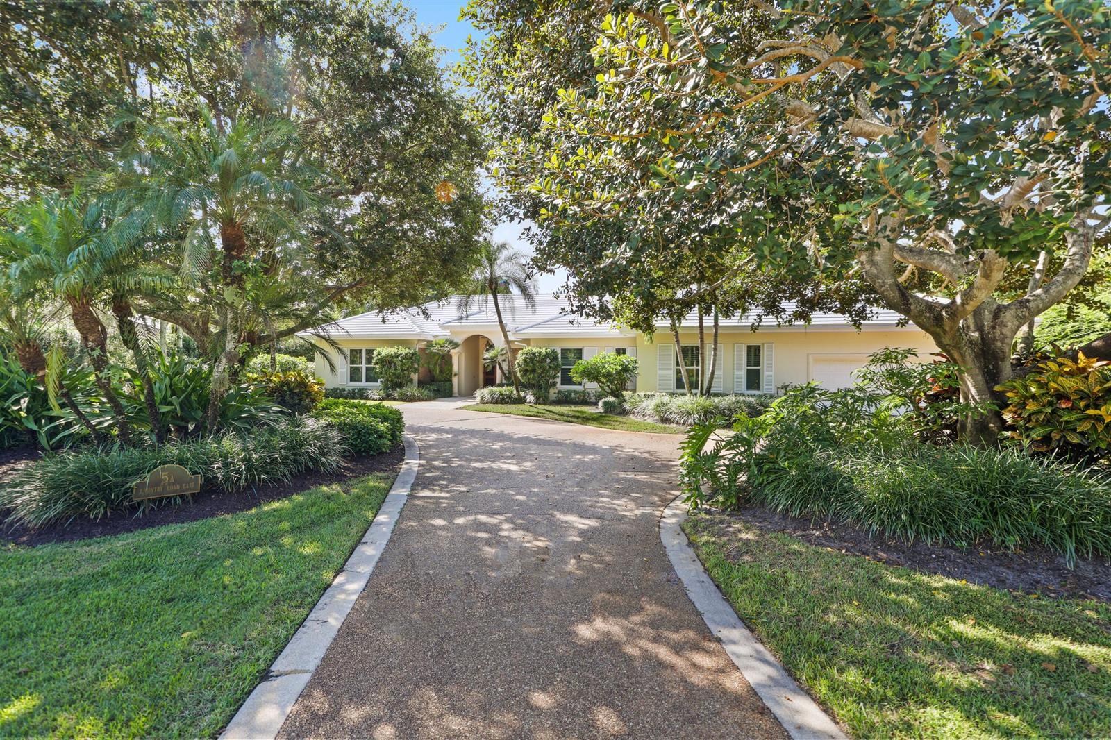 5 Country Road E # A, FL 33436