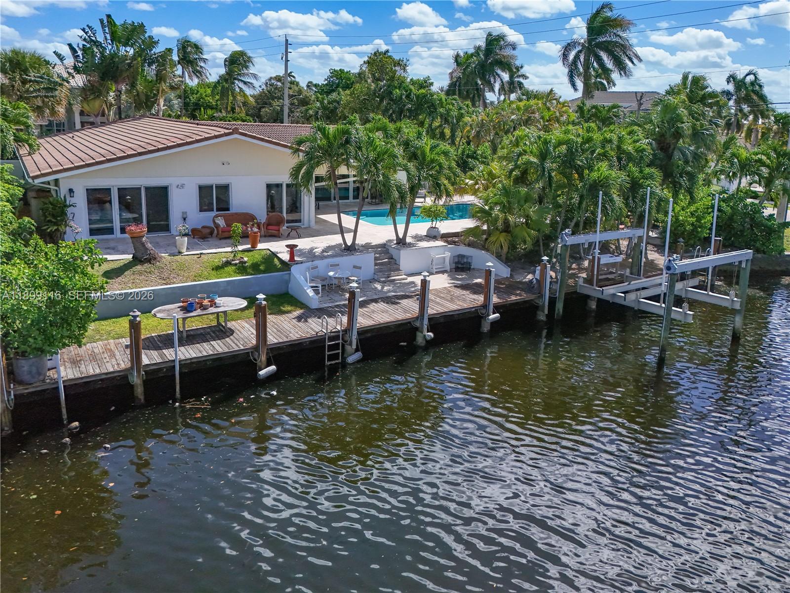 3901 NE 25th Ave, Lighthouse Point FL 33064 photo 3