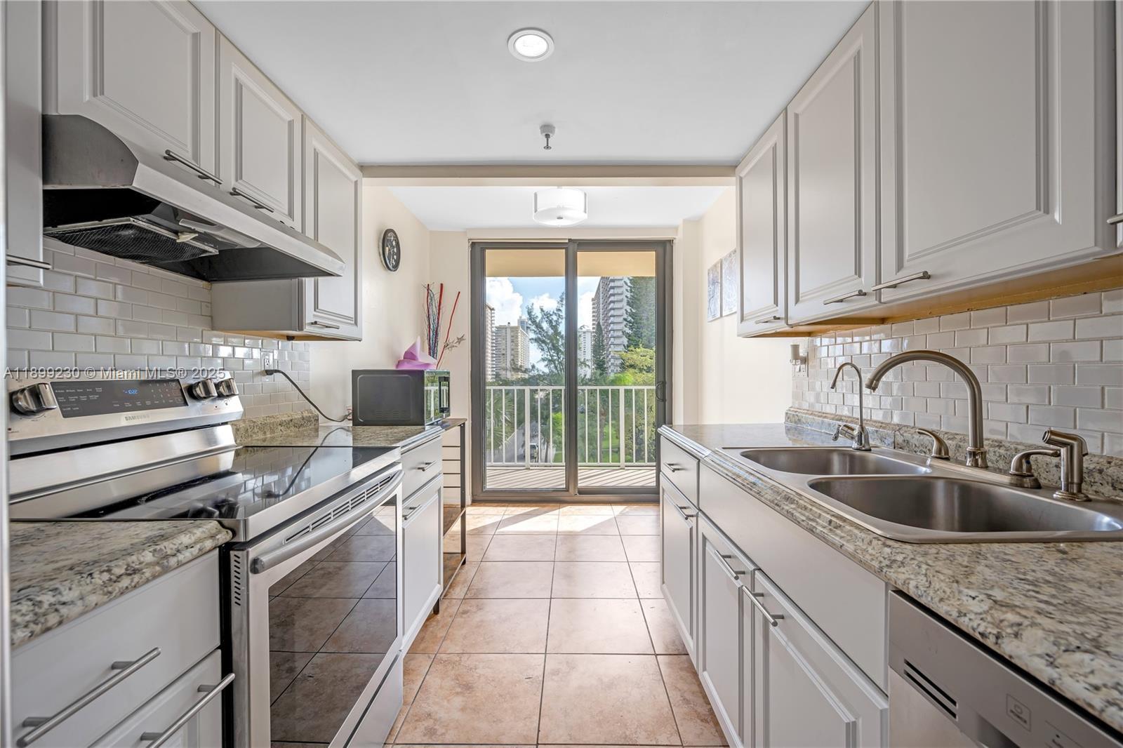 290 174th St # 511, Sunny Isles Beach FL 33160 photo 5