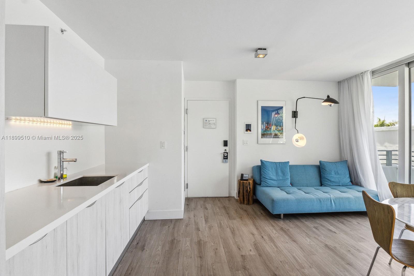 6080 Collins Ave # 302, Miami Beach FL 33140 photo 4