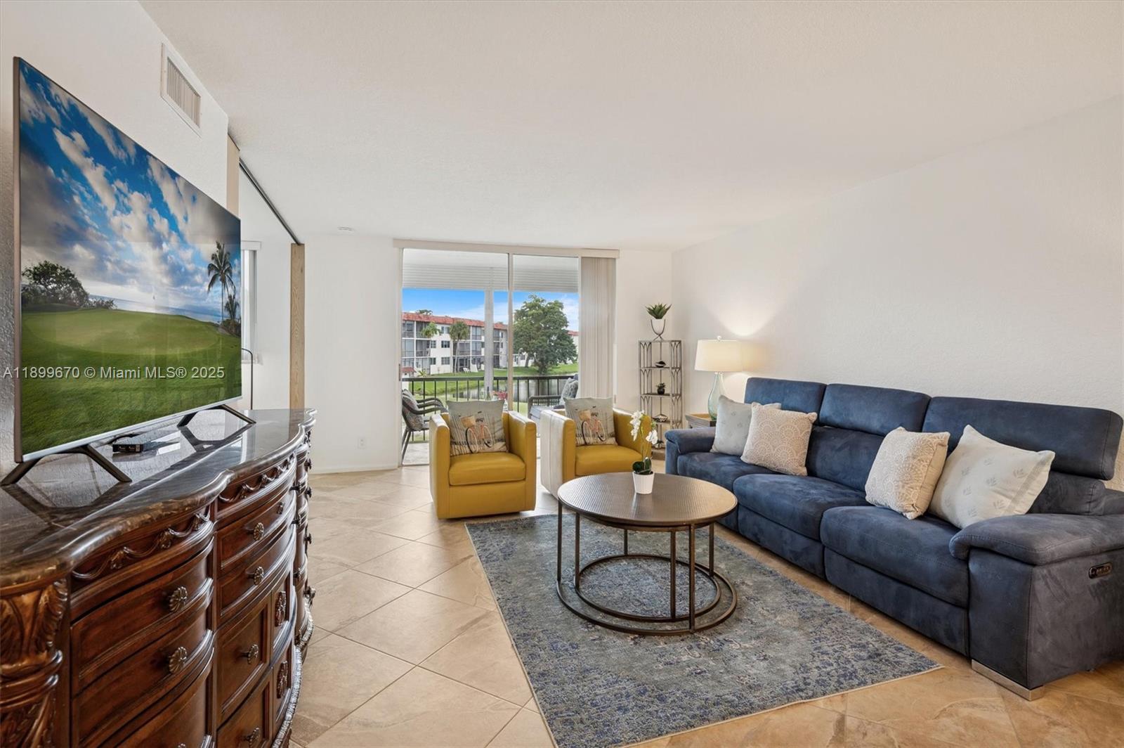 411 S Hollybrook Dr # 204, Pembroke Pines FL 33025 photo 4