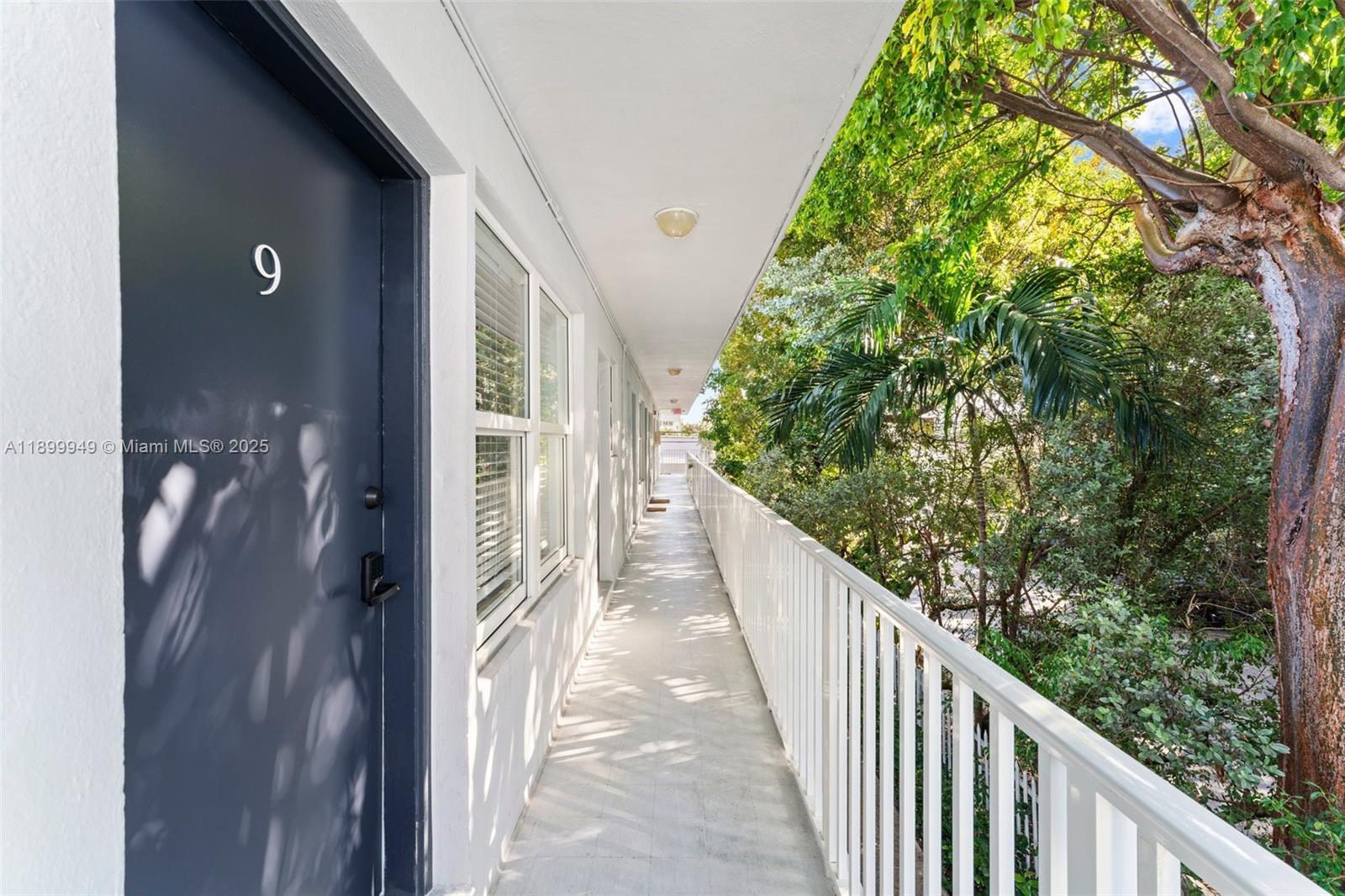 1515 WEST AVE # 9, Miami Beach FL 33139 photo 4