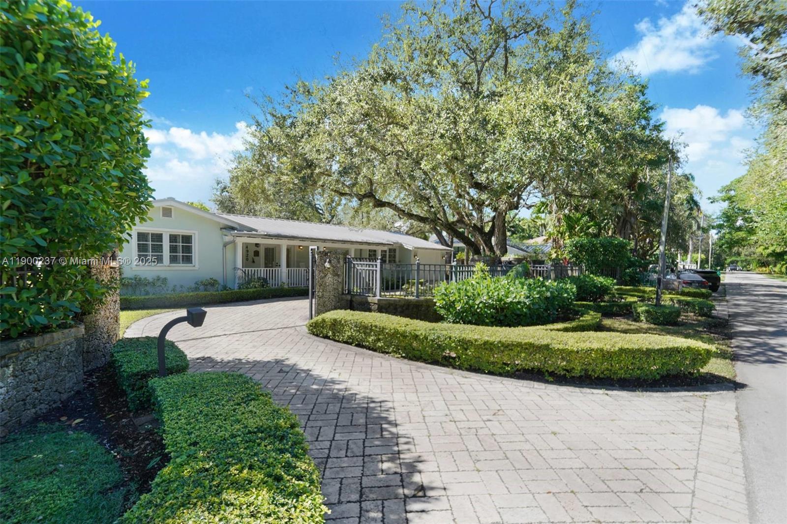 4920 SW 76 Street, Miami FL 33143