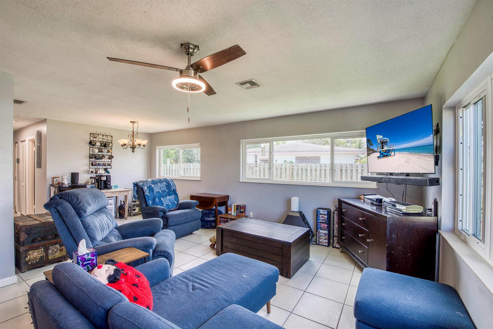 3406 Capri Road, Palm Beach Gardens FL 33410 photo 5