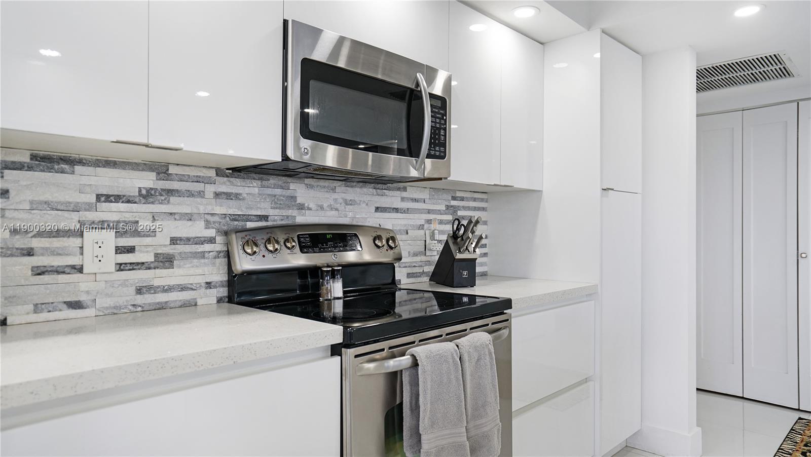 2017 S Ocean Dr # 1510, Hallandale Beach FL 33009 photo 5