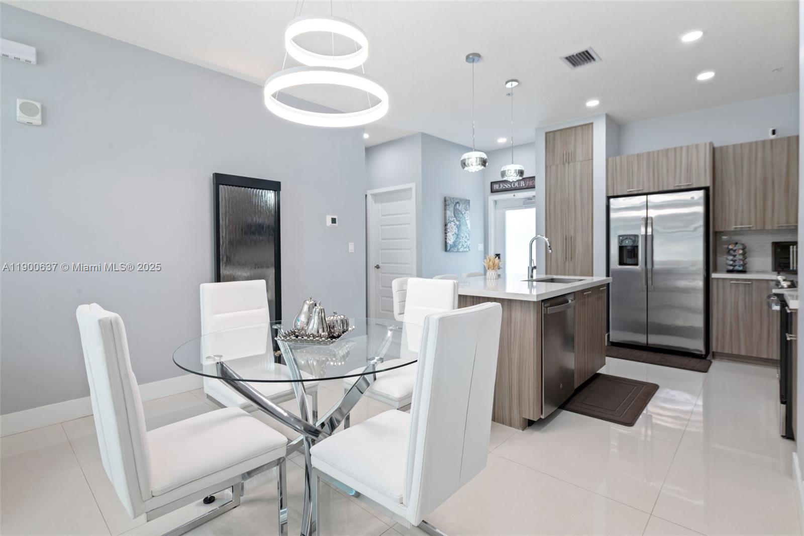 8363 NW 41st St # 103, Doral FL 33166 photo 4