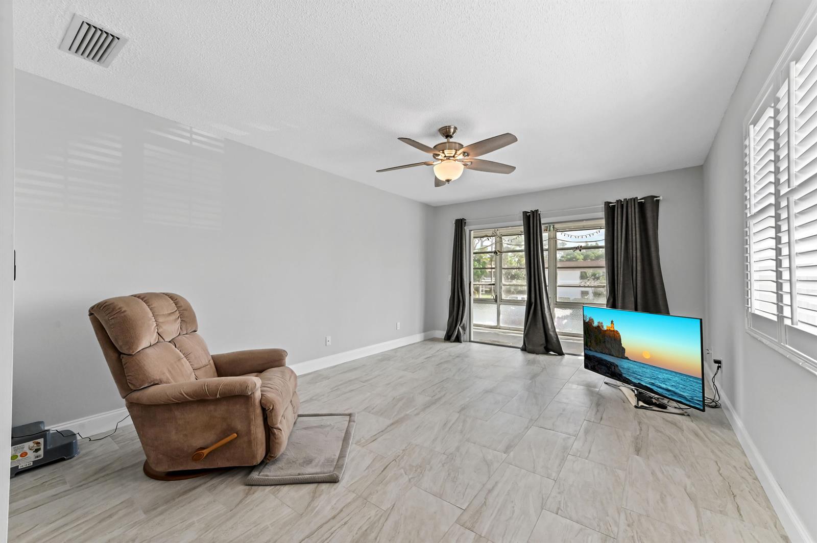 2600 SE Ocean Boulevard, Stuart FL 34996 photo 3