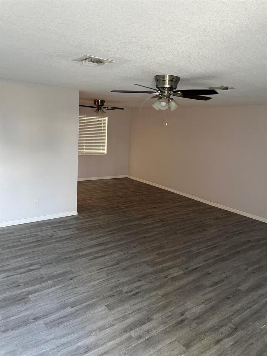5706 Candlewood Street, Mangonia Park FL 33407 photo 3