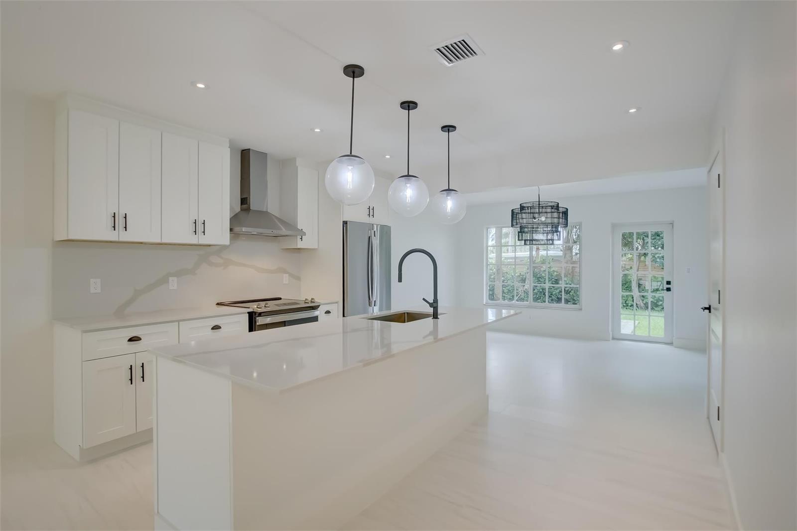 820 NE 23rd Avenue, Pompano Beach FL 33062