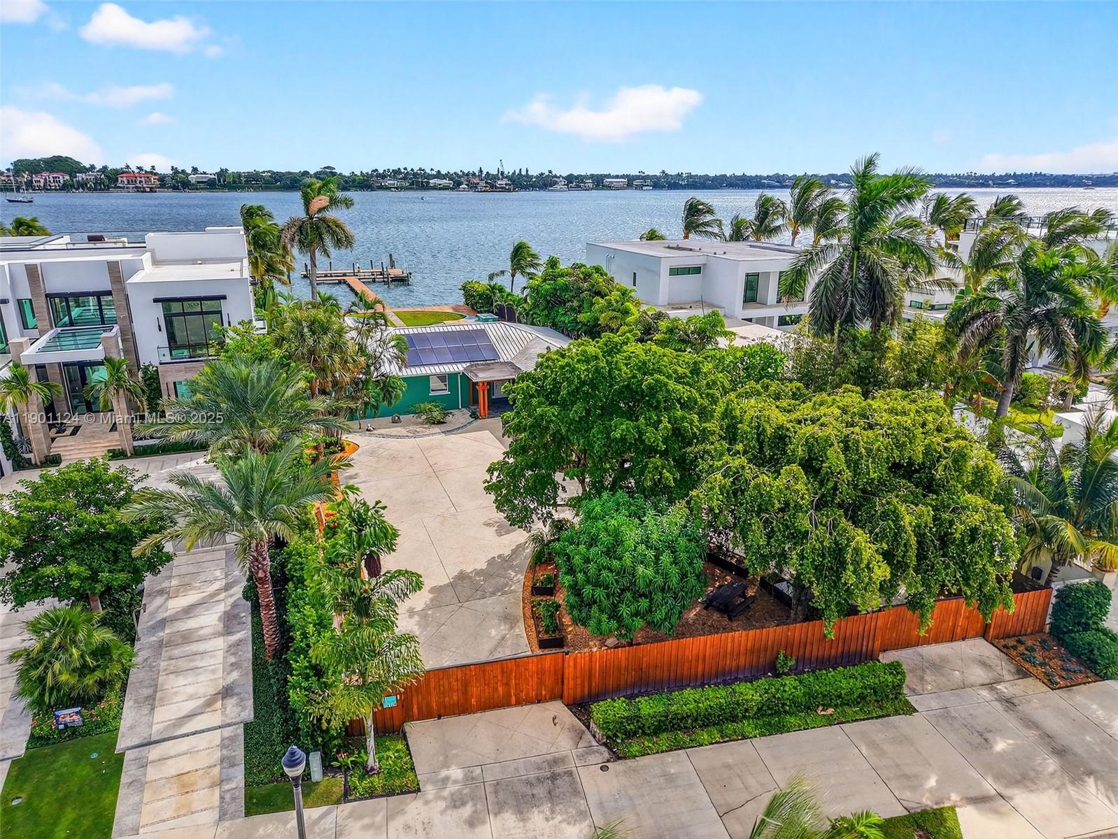 West Palm Beach, FL 33407 photo 2