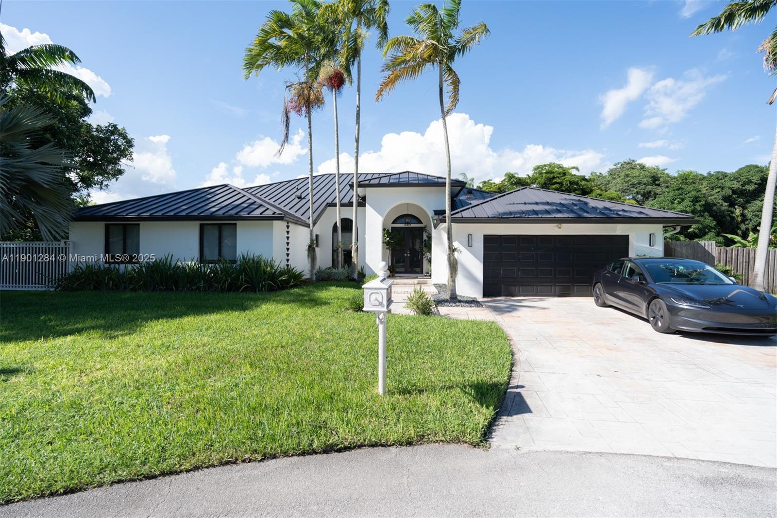 7761 SW 185th St, Cutler Bay FL 33157