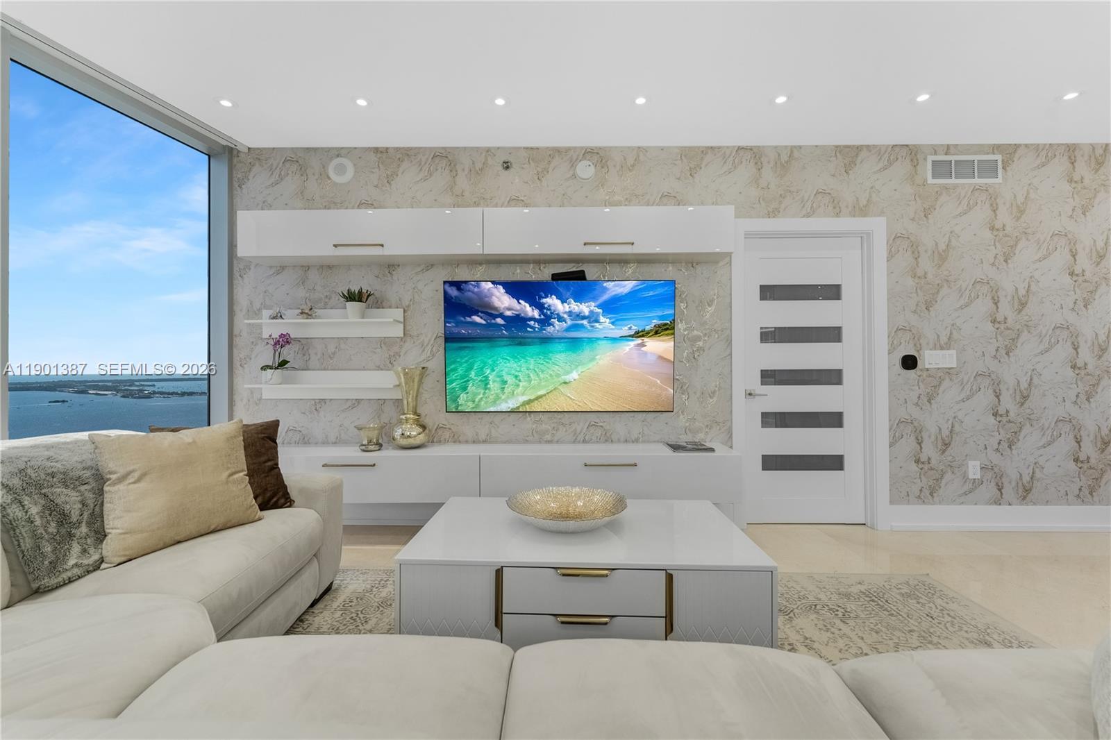 495 Brickell Ave # 3802, Miami FL 33131 photo 2