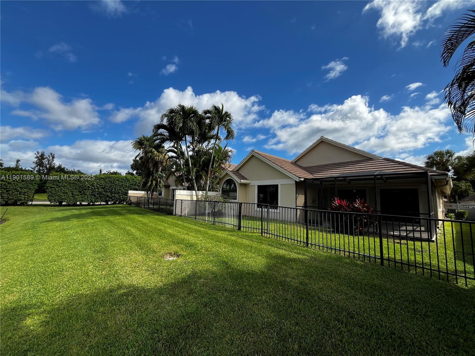 8079 Popash Ct, Boynton Beach FL 33472 photo 5