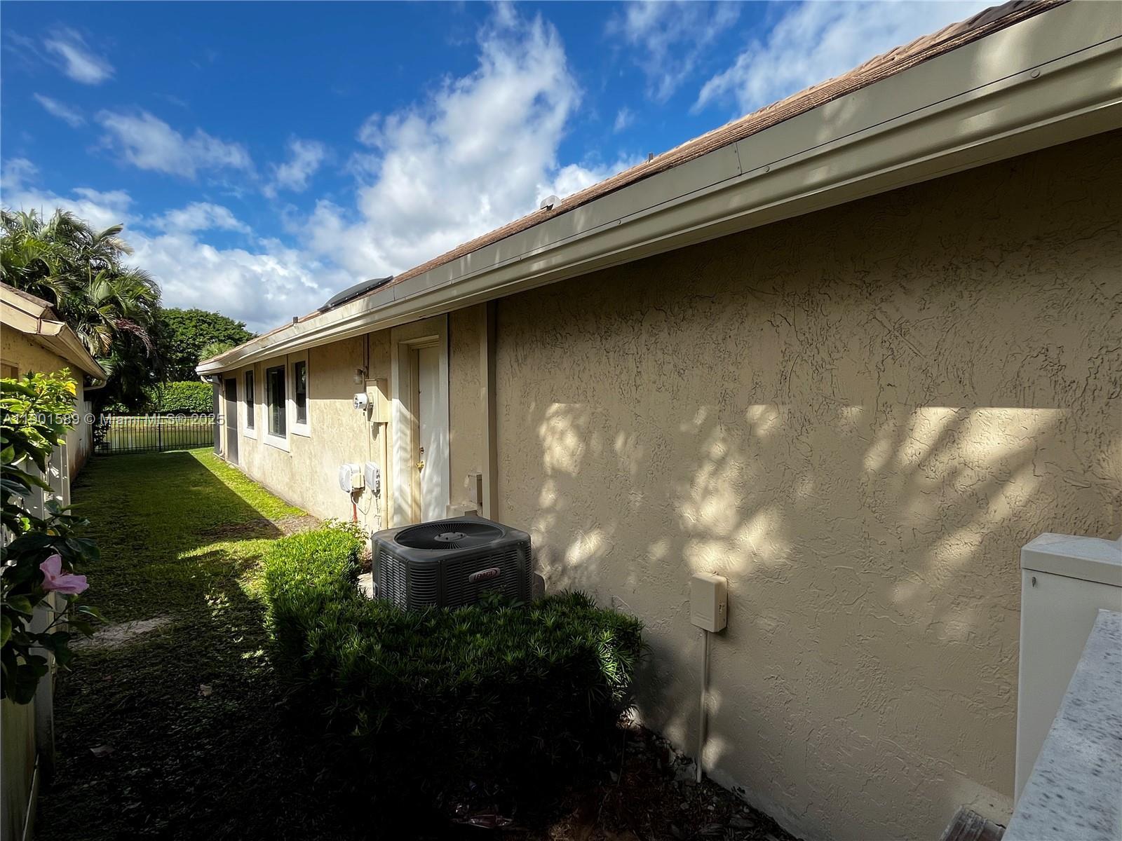 8079 Popash Ct, Boynton Beach FL 33472 photo 4