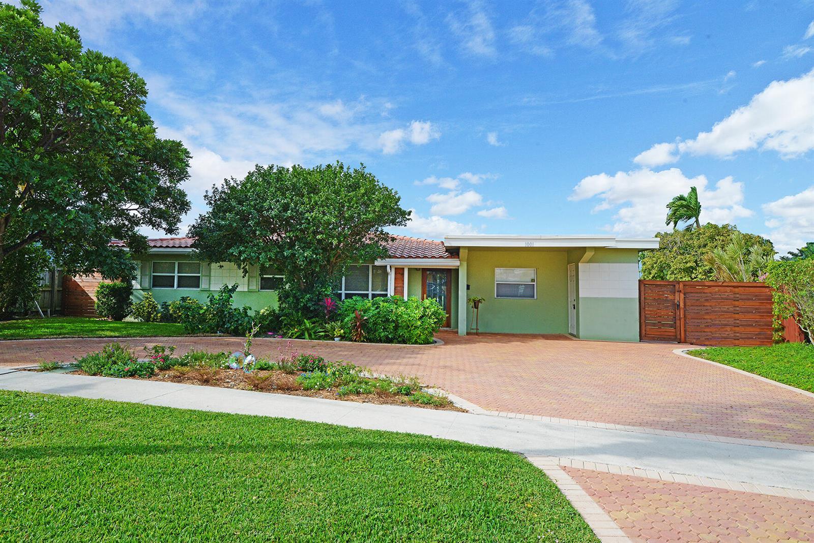 1001 SE 5 Avenue, Pompano Beach FL 33060